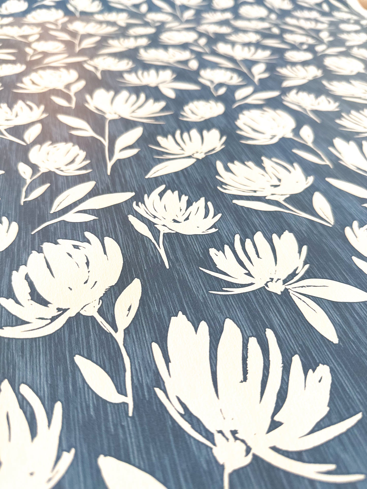 Flora Wallpaper | Blue
